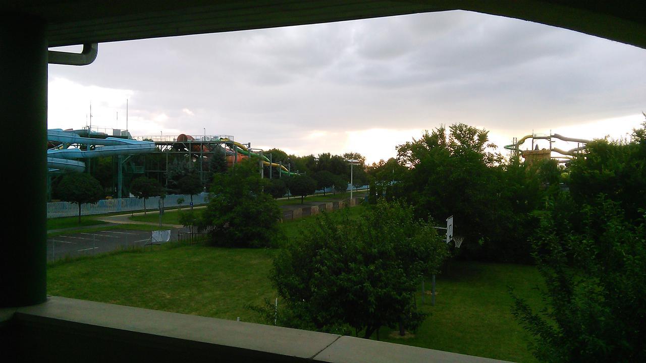 Aquaparti Apartmanok Hajdúszoboszló Exteriér fotografie